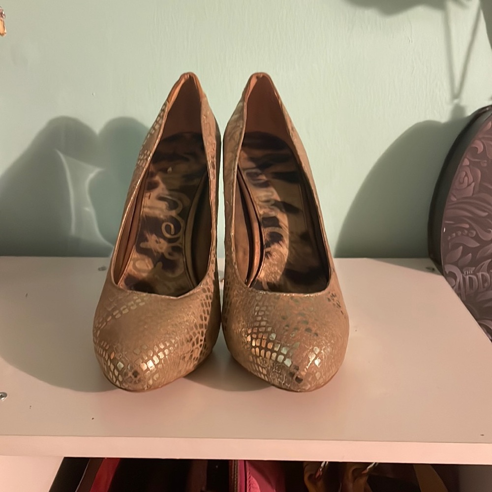 Gold heels